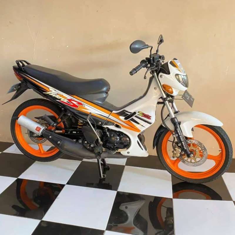 Yamaha Tiara 120S