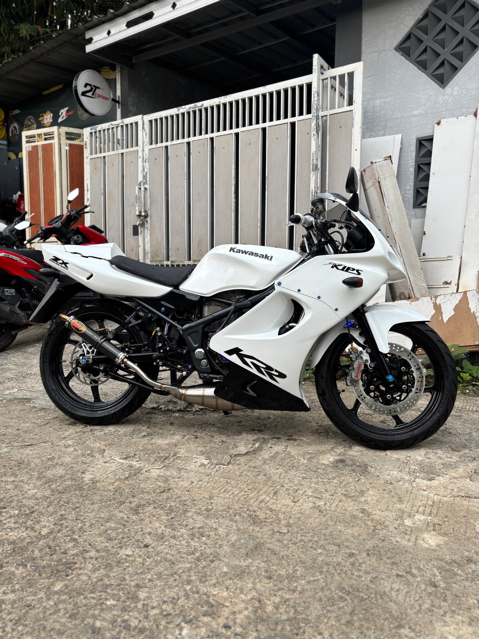 REPAINT BODY NINJA 150 RR
